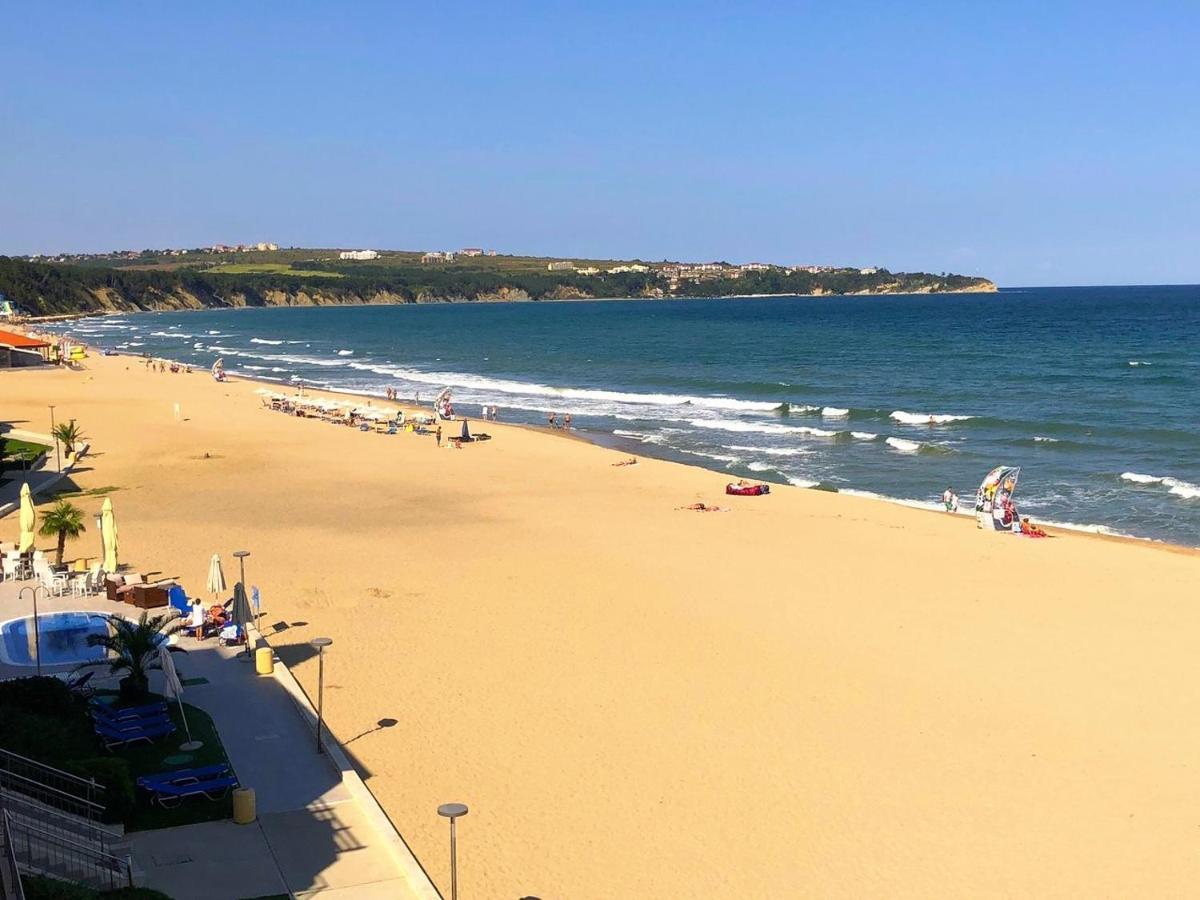 Апартаменти Атеа На Плажа - Apartments Atea On The Beach オブゾー エクステリア 写真