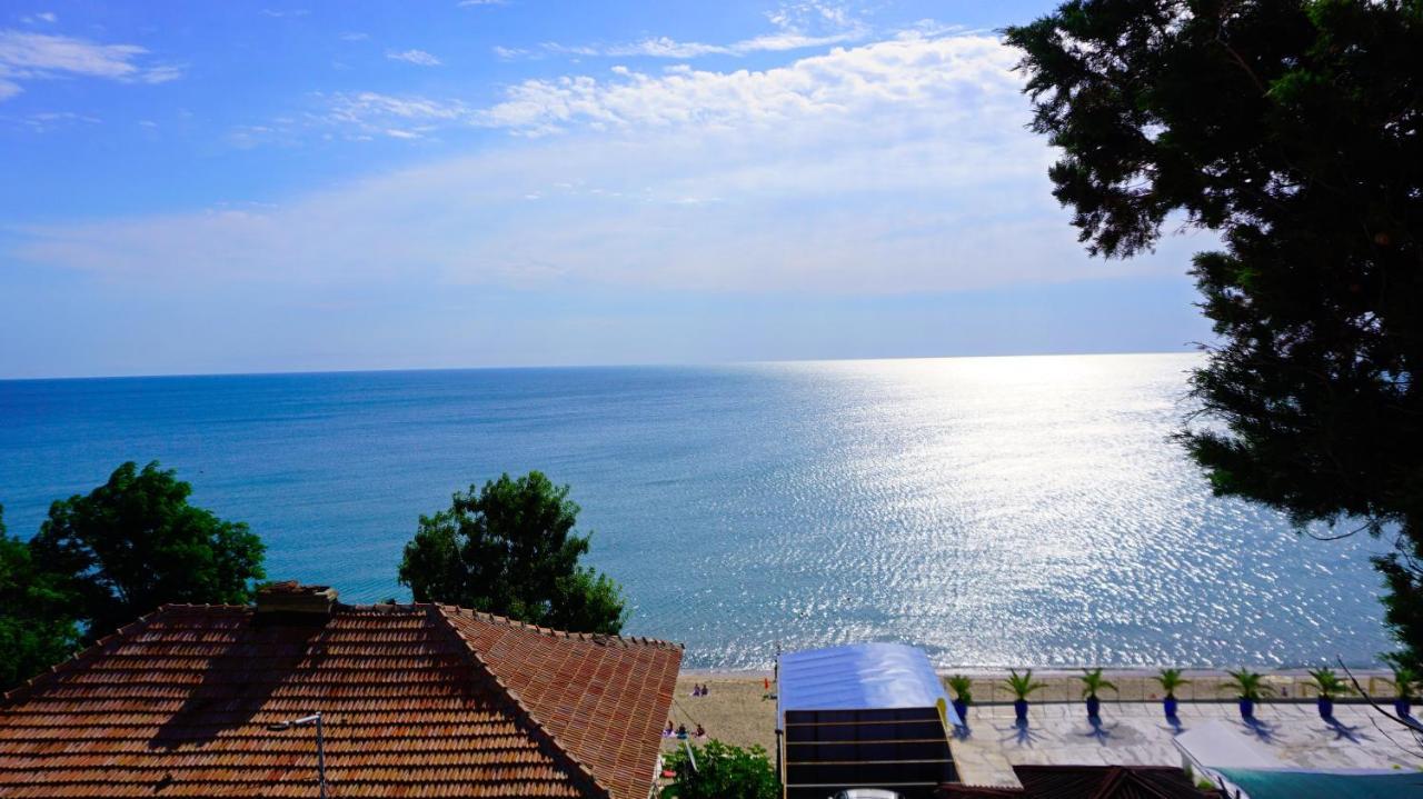 Апартаменти Атеа На Плажа - Apartments Atea On The Beach オブゾー エクステリア 写真